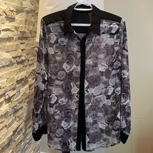 Suzy Shier Gray roses blouse
